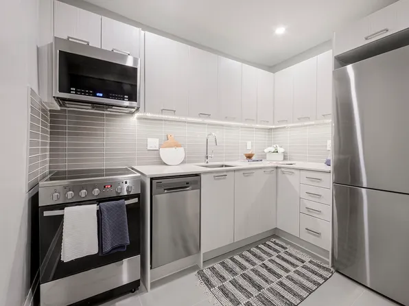 Vaughan Terrace, 261 Vaughan Rd, Toronto, ON M6C 2N2