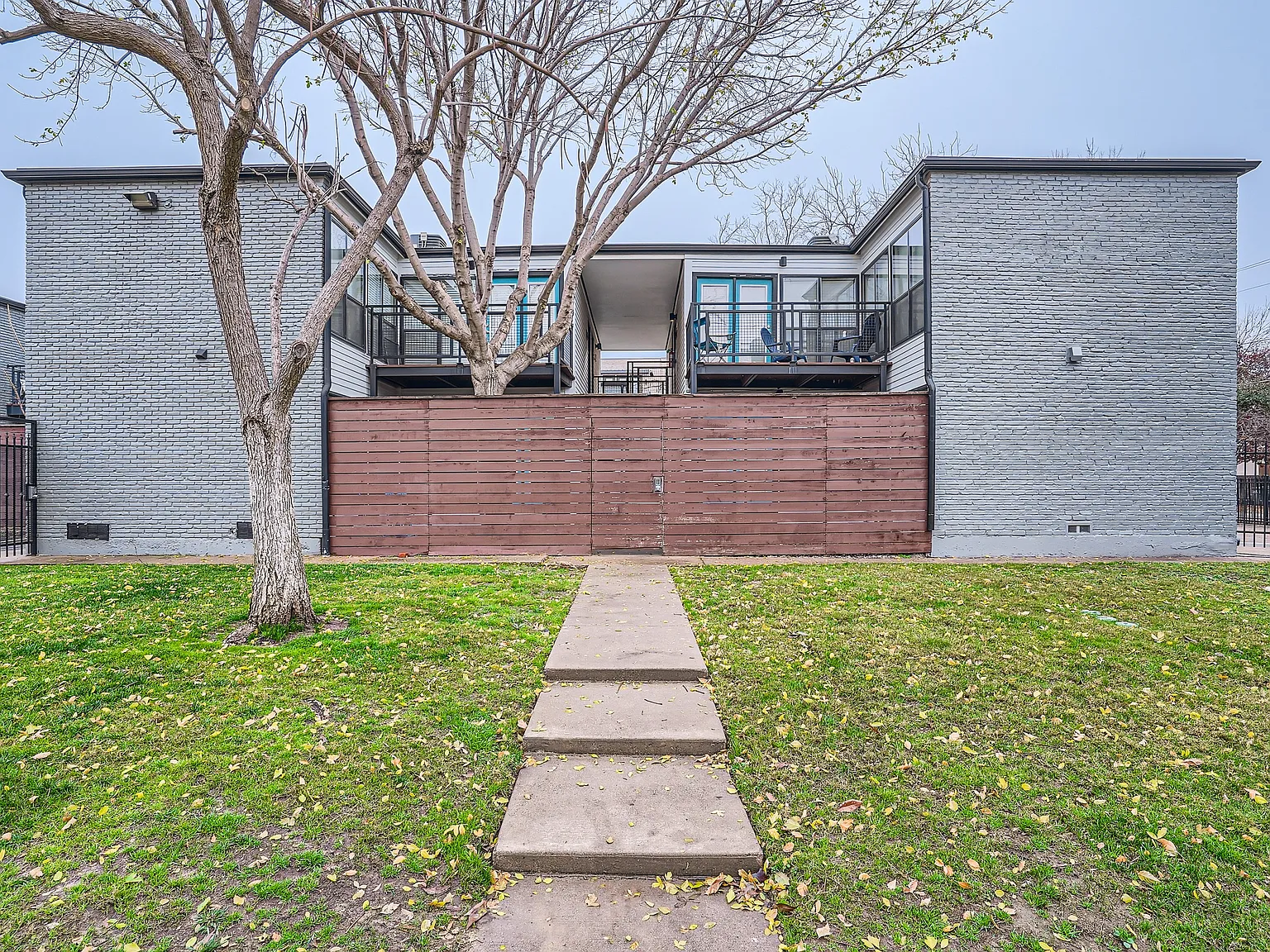 1 bed, 850 sqft, $4,000 — Photo 3