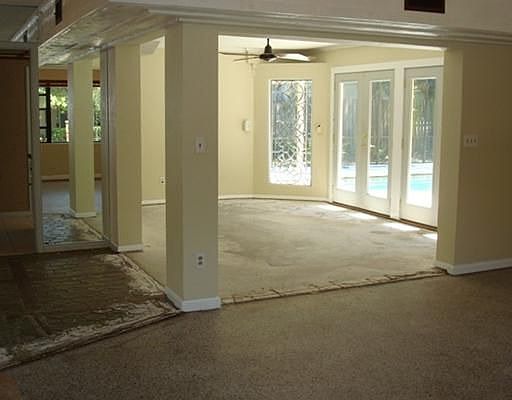 2nd image of 3 Bluff View Dr