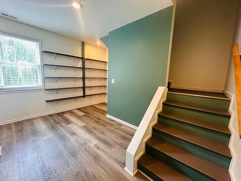 506 E Ormsby Ave — Photo 19