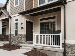 5661 W Red Ridge Ln, West Valley City, UT 84118