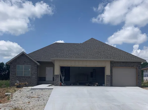 3020 E Heritage Street, Republic, MO 65738