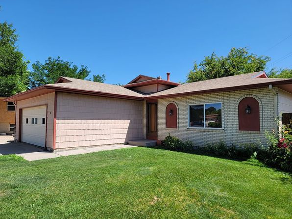 4 Noble Ct