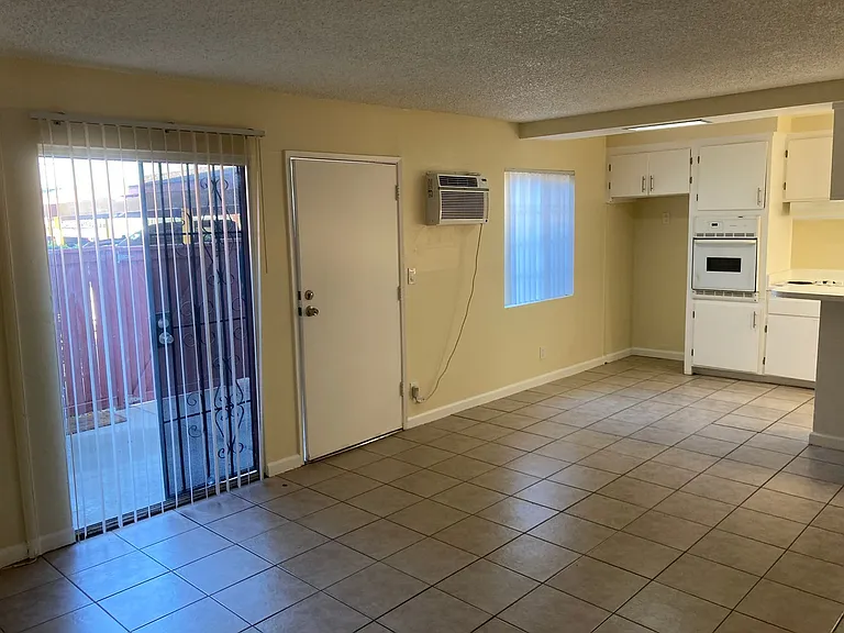 52nd Street Apartments — Photo 26