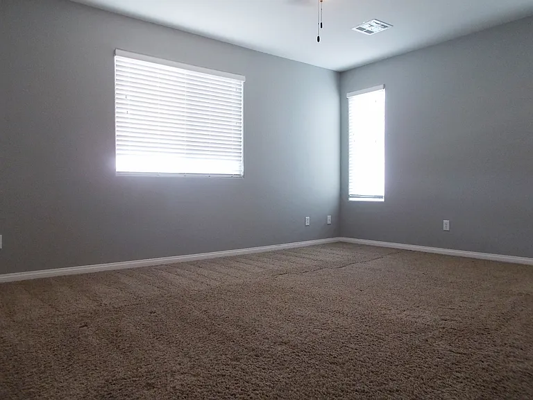 961 Wagner Valley St — Photo 16