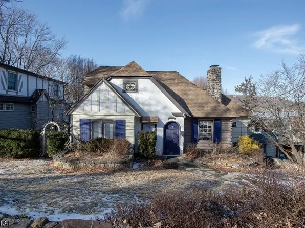 84 Birch Pkwy, Byram Twp., NJ 07871