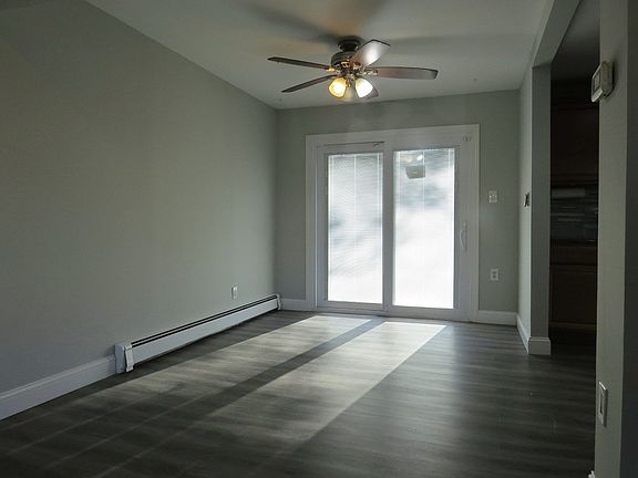 4th image of 304 Ellery St