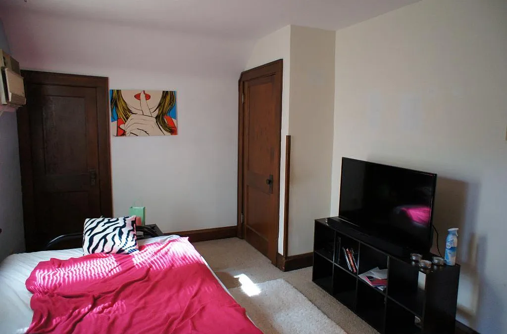1 bed, 800 sqft, $1,275 — Photo 3