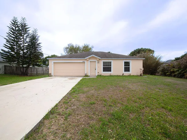 1566 SW Bellevue Avenue, Port St Lucie, FL 34953