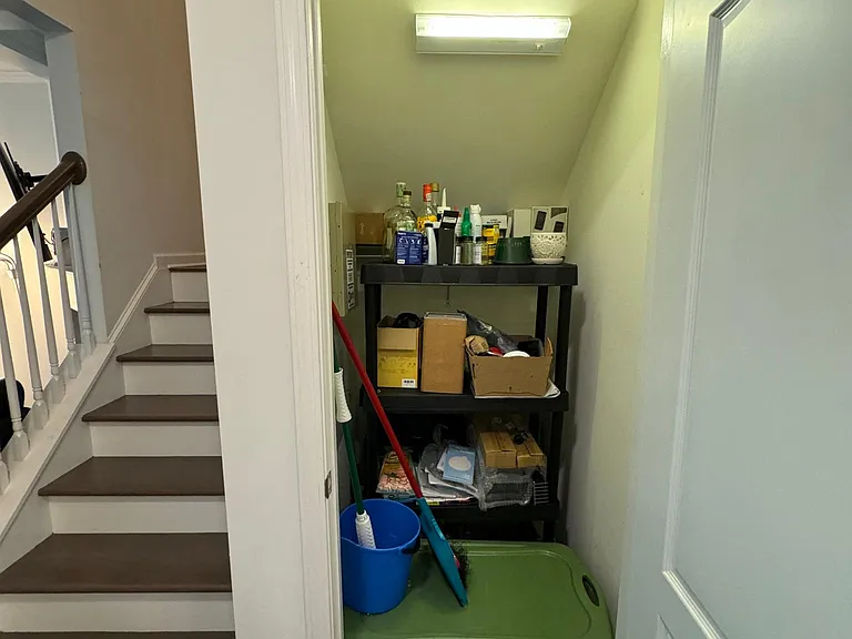 3908 Augustine Pl — Photo 23