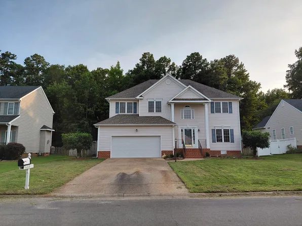 11213 Oakstone Dr, Glen Allen, VA 23060
