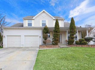 12 Winterberry Rd, Egg Harbor Township, NJ 08234