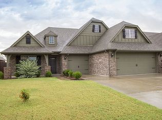 3611 W 106th St S, Jenks, OK 74037