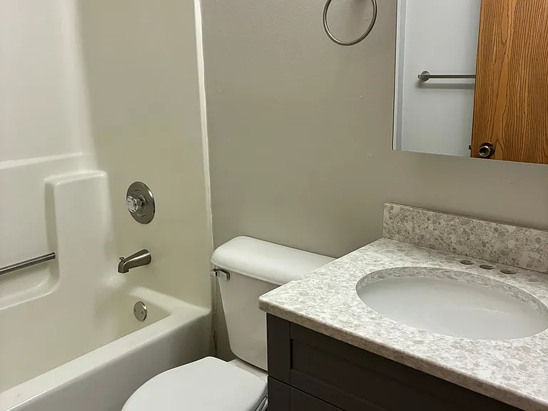Upstairs bathroom (faucet to be added)