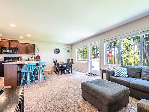 2nd image of 18829 117th Avenue Ct E