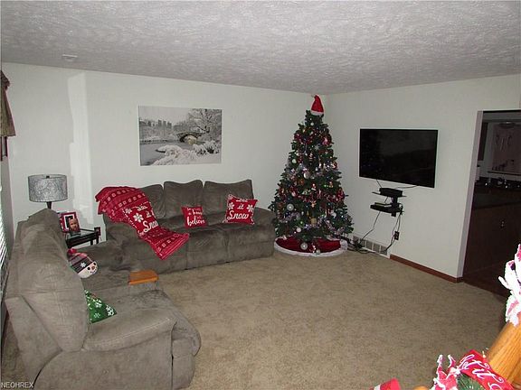 2nd image of 1818 Westport Cv