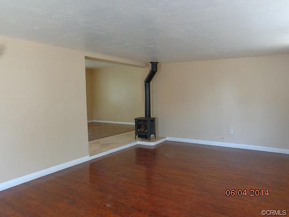 5th image of 3167 N Pico Ave