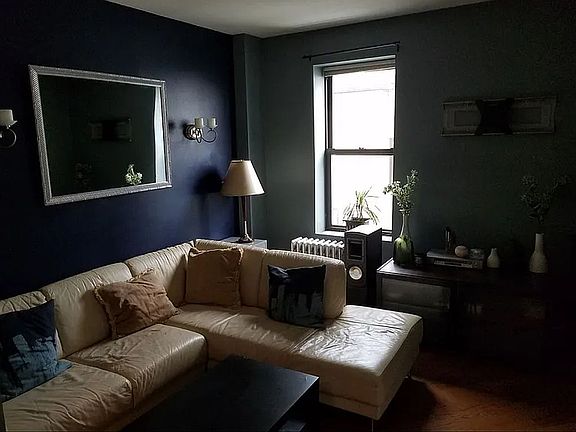 2nd image of 803 Avenue A APT 2D