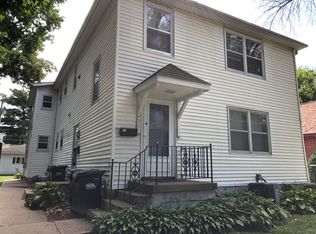 421 1/2 E Davenport St, Iowa City, IA 52245