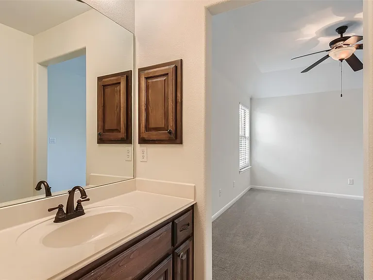 12609 Calistoga Way — Photo 25