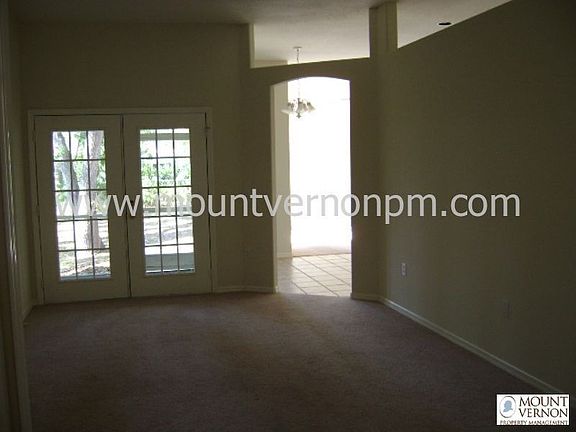 3rd image of 1701 Fiesta Dr