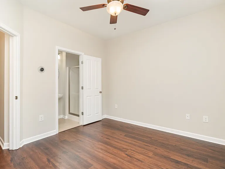 1429 Camden Rd — Photo 13