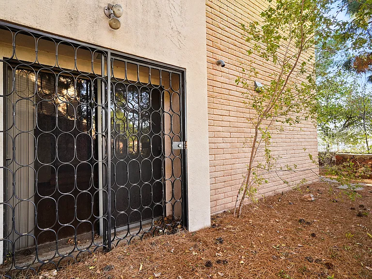 5856 Mira Serena Dr — Photo 26