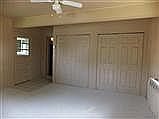 4th image of 966 Renwood Dr