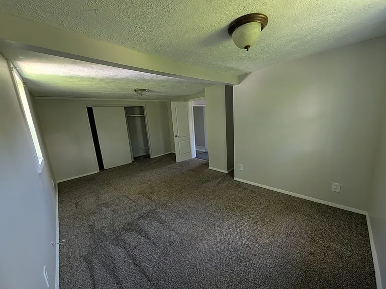 262 Blakeslee St — Photo 17