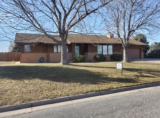 101 Erie St, Plains, KS 67869