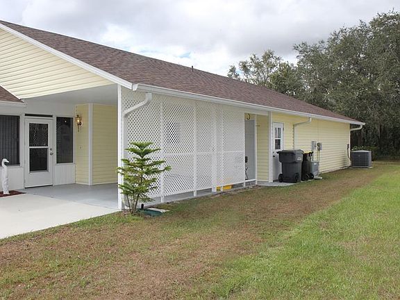2nd image of 7047 Tamarind Dr