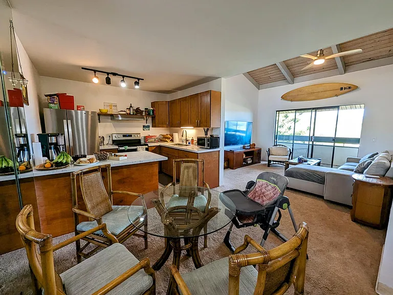 2180 W Vineyard St #306 — Photo 32