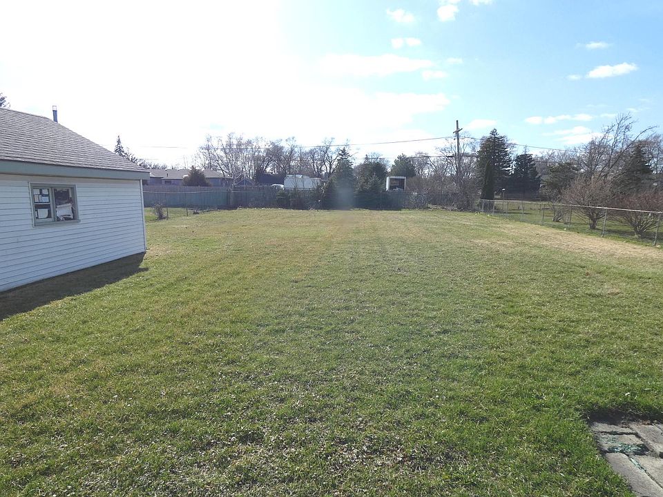 2nd image of 6N462 Central Ave