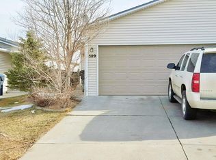 309 Hunters Way, Cheyenne, WY 82007