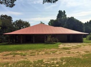 220 Edward Adams Rd, Coushatta, LA 71019