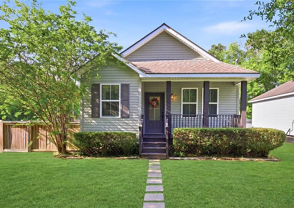 1st image of 28469 W Violet St