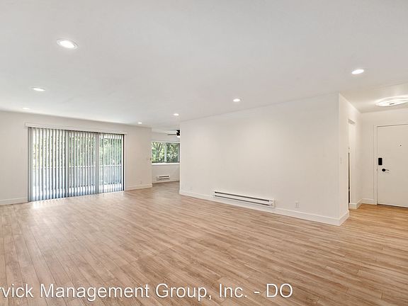 3rd image of 199 Acalanes Dr APT 11