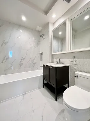 Rented by Zjama Realty Corp | media 8