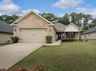 115 Hawks Ridge Trce, Byron, GA 31008