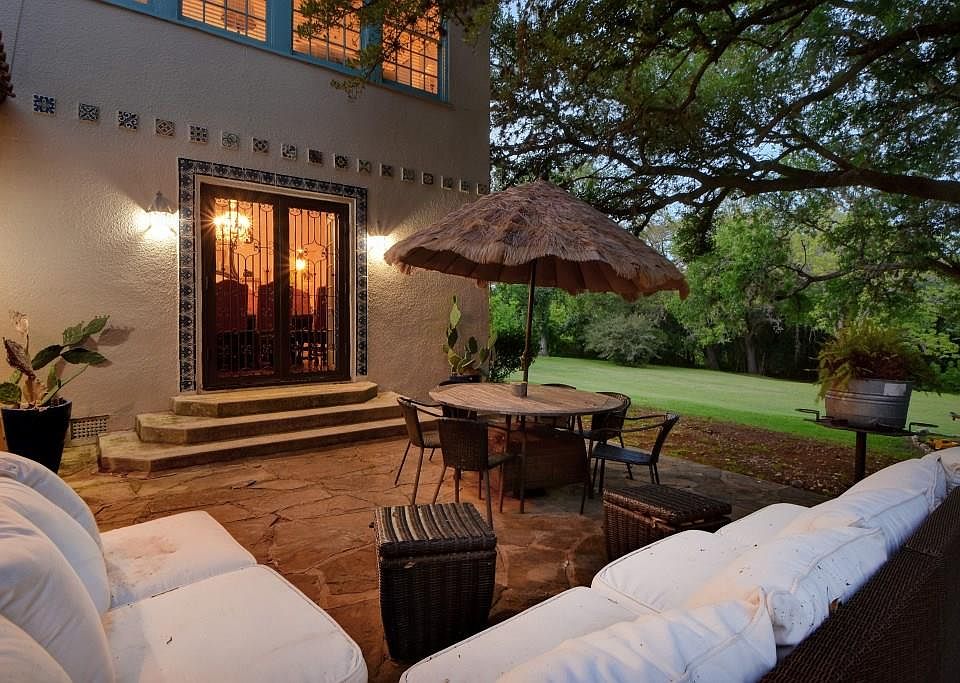 83 Glendale Ln, Luling, TX 78648 | Zillow