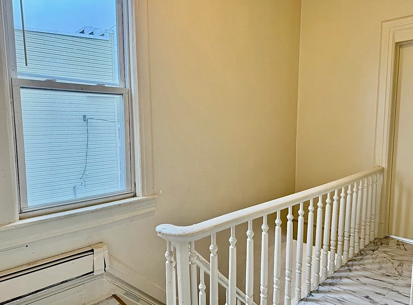 3 bed, 1.0 bath, $2,300 — Photo 3