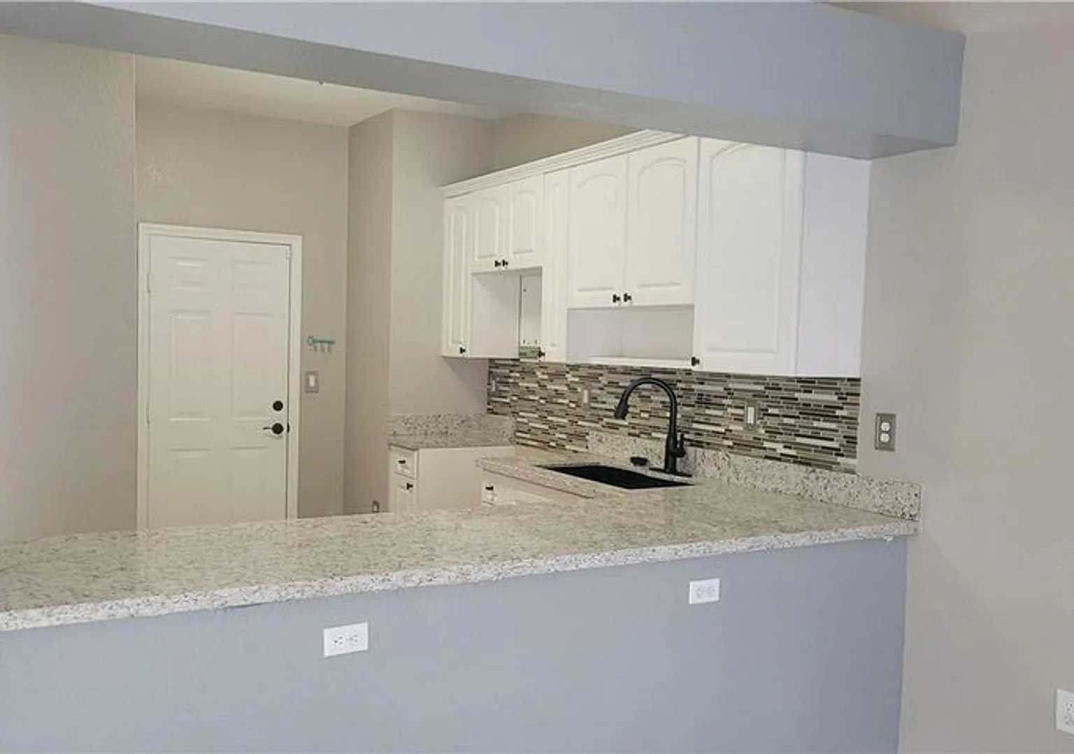 4948 SW 136TH Avenue, Miramar, FL 33027 - 5925 — Photo 2