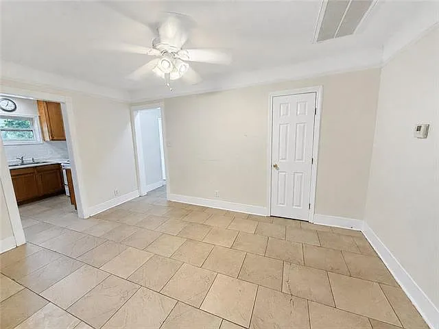 2 bed, 2.0 bath, 1100 sqft, $1,600 — Photo 3