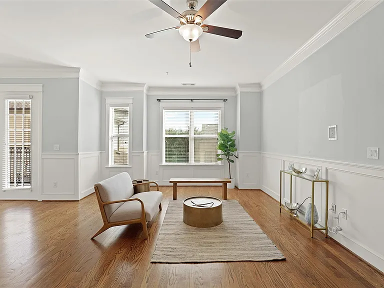 2802 Morrison St #206 — Photo 3