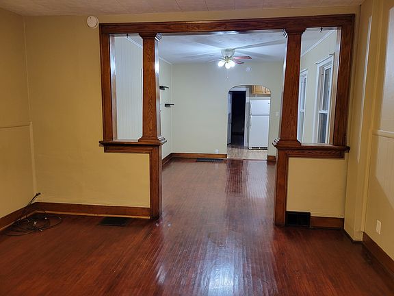 4th image of 34 N Marion St