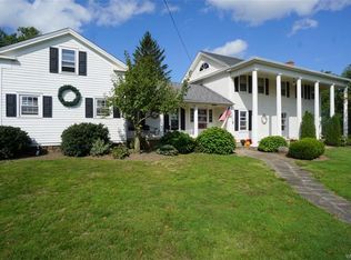 6683 Wheeler Rd, Lockport, NY 14094