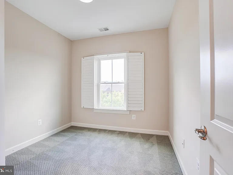 3614 Worthington Blvd — Photo 26