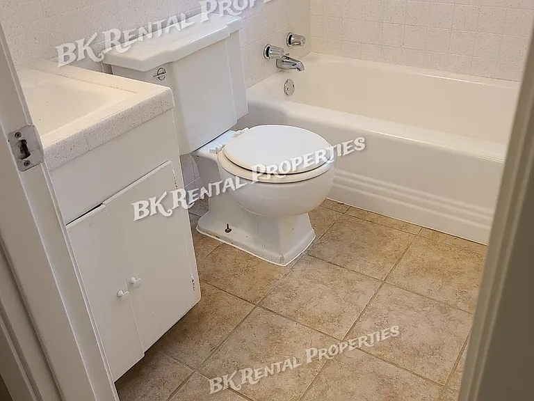 1108 N 3rd St — Photo 6