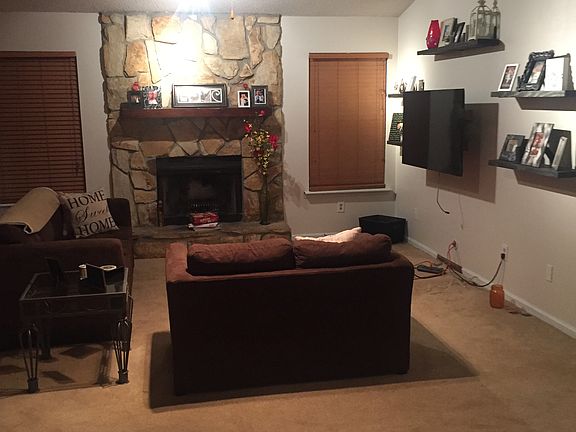 3rd image of 4385 Spurline Dr S