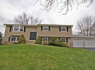 66 Wellington Rd, East Brunswick, NJ 08816